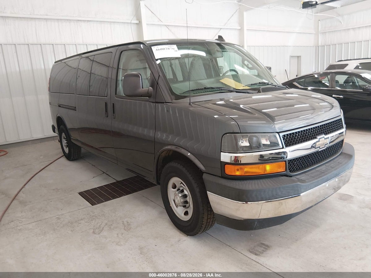 2017 CHEVROLET EXPRESS 3500 LT