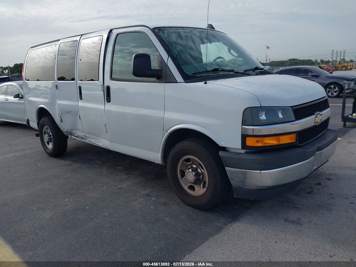 2018 CHEVROLET EXPRESS 3500 LT