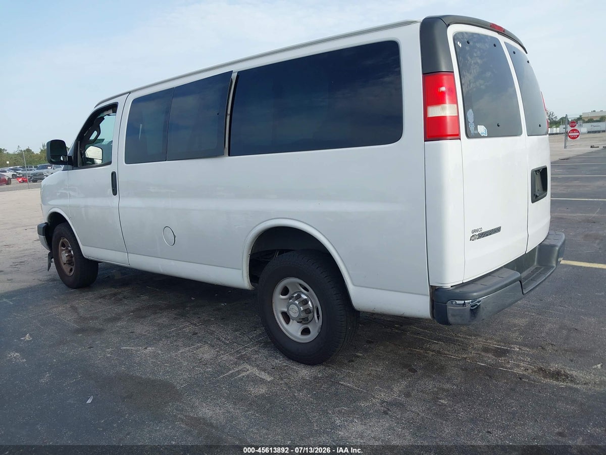 2018 CHEVROLET EXPRESS 3500 LT — снимка 3