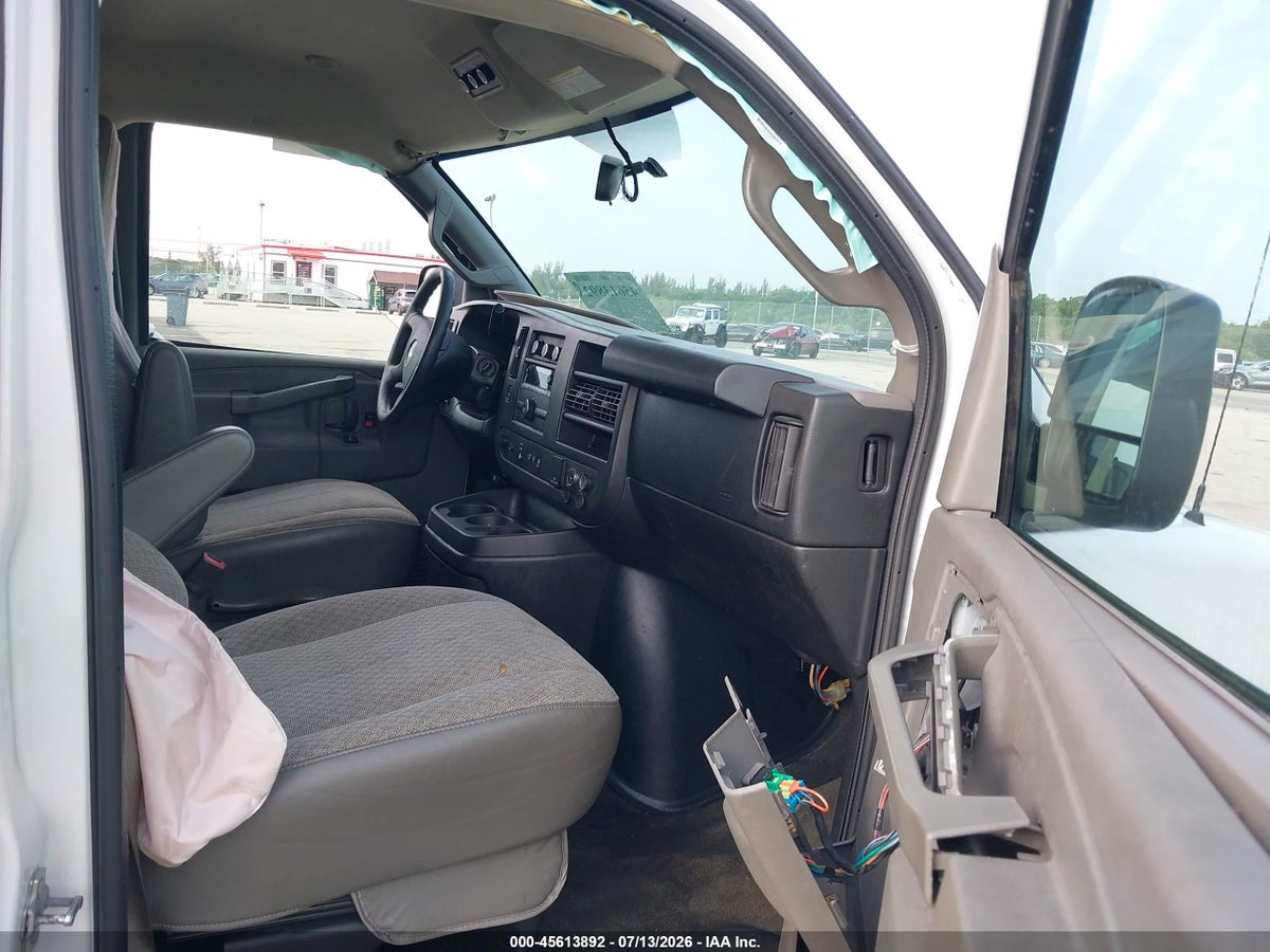 2018 CHEVROLET EXPRESS 3500 LT — снимка 5