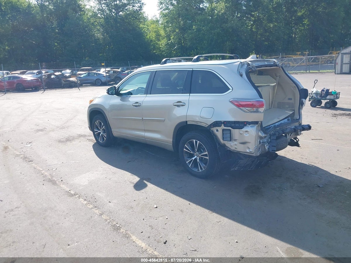 2016 TOYOTA HIGHLANDER XLE V6 — снимка 3