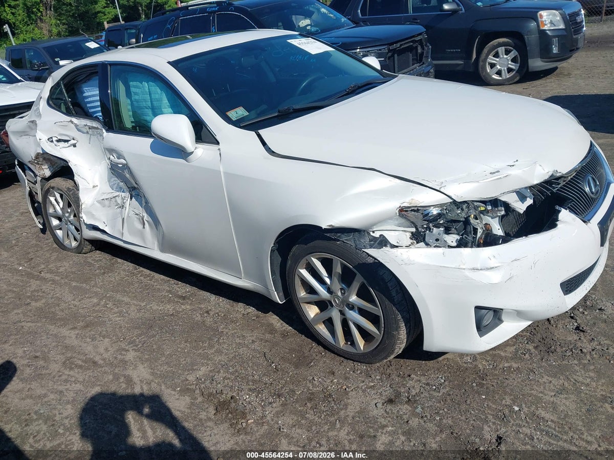 2011 LEXUS IS 250