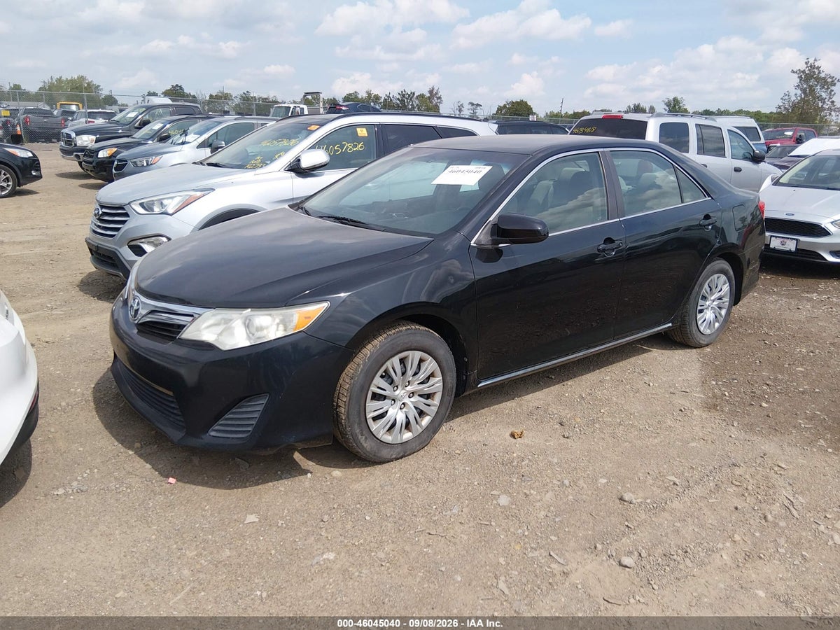 2014 TOYOTA CAMRY LE — снимка 2