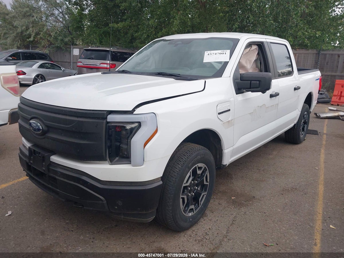 2023 FORD F-150 LIGHTNING PRO — снимка 2