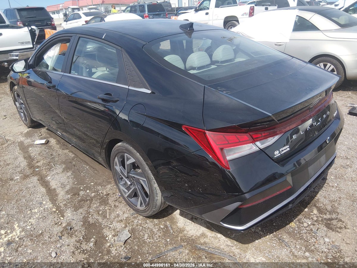 2025 HYUNDAI ELANTRA LIMITED — снимка 3
