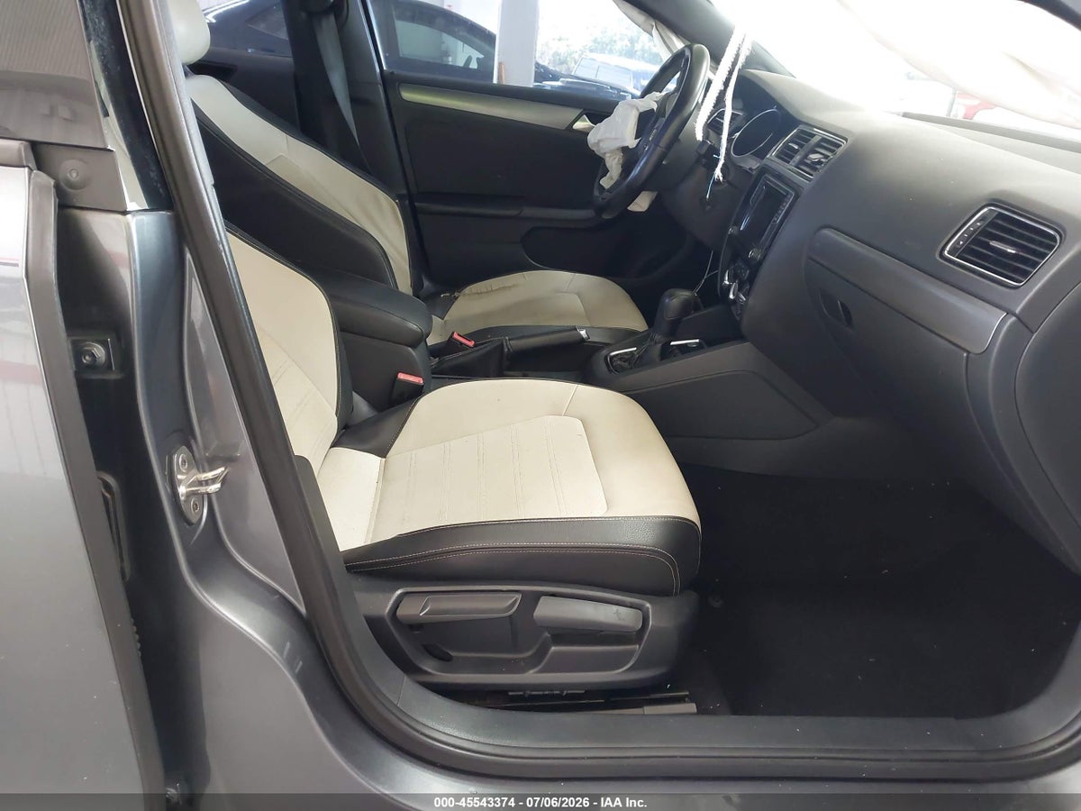 2016 VOLKSWAGEN JETTA 1.8T SPORT — снимка 5