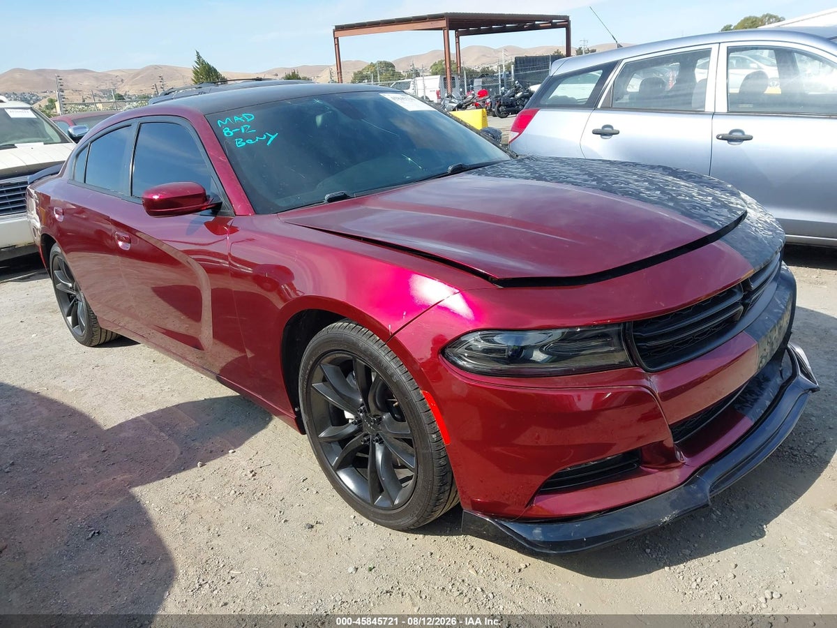 2016 DODGE CHARGER SXT