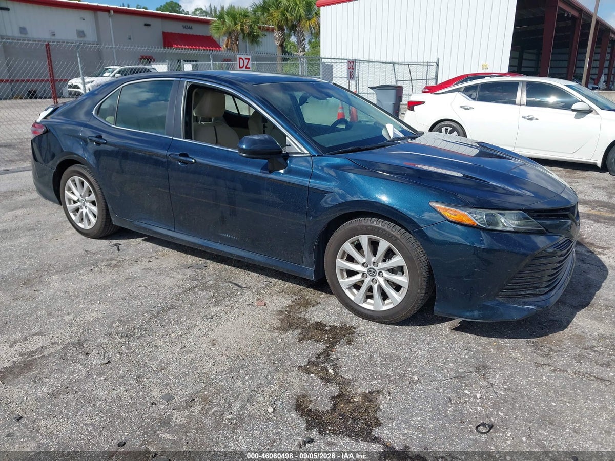 2018 TOYOTA CAMRY LE