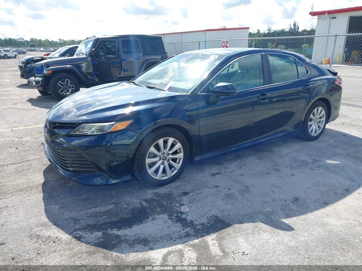 2018 TOYOTA CAMRY LE — снимка 2