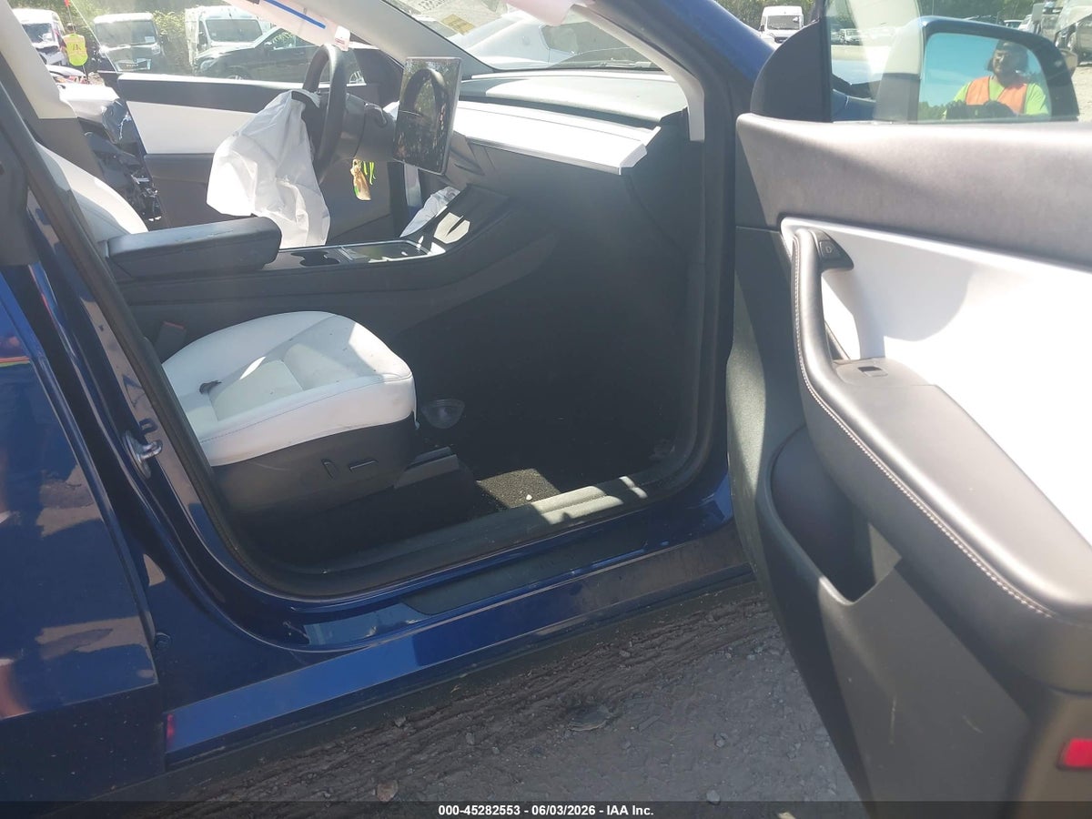 2022 TESLA MODEL Y LONG RANGE DUAL MOTOR ALL-WHEEL DRIVE — снимка 5