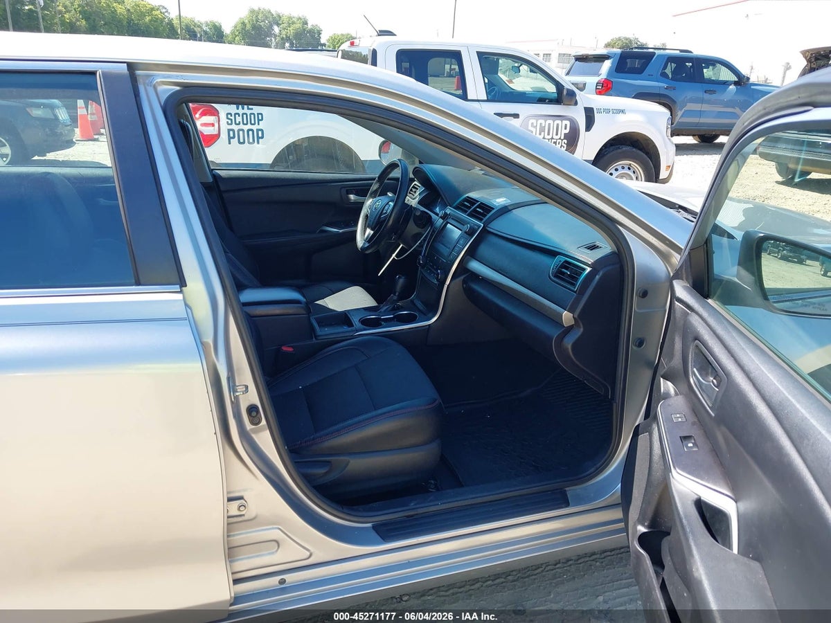 2017 TOYOTA CAMRY SE — снимка 5