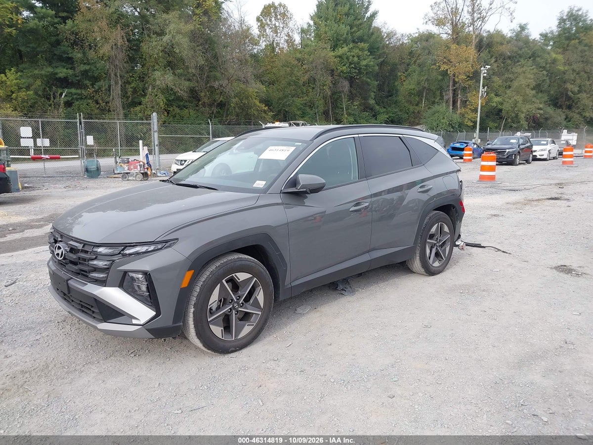 2026 HYUNDAI TUCSON SEL — photo 2