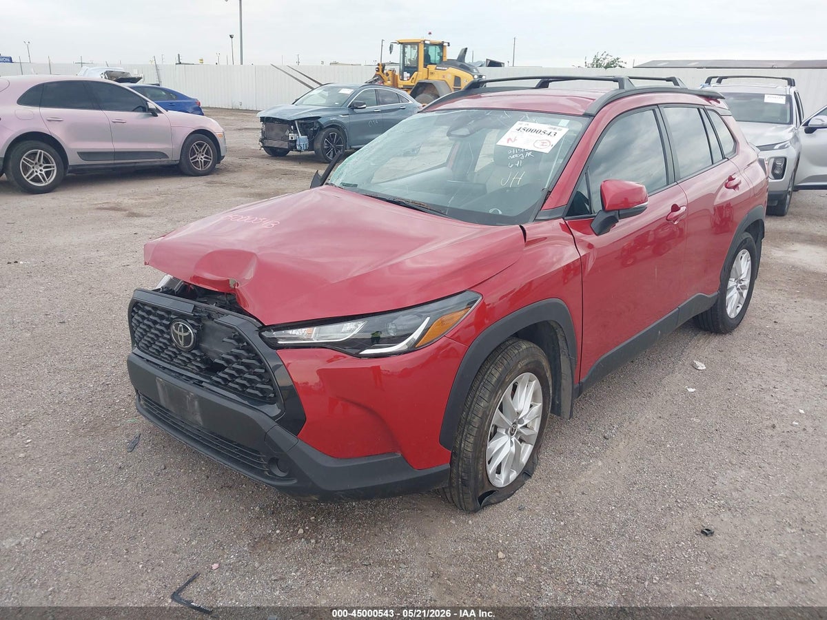 2024 TOYOTA COROLLA CROSS LE — снимка 2