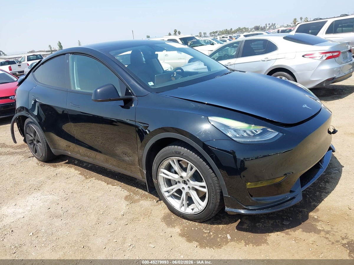 2022 TESLA MODEL Y LONG RANGE DUAL MOTOR ALL-WHEEL DRIVE