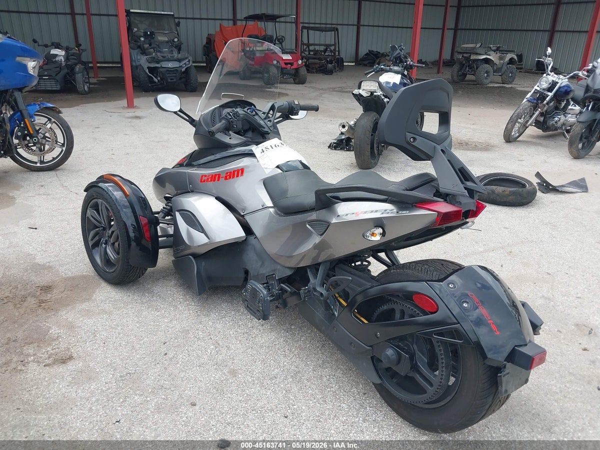 2013 CAN-AM SPYDER ROADSTER RS/RS-S — снимка 3