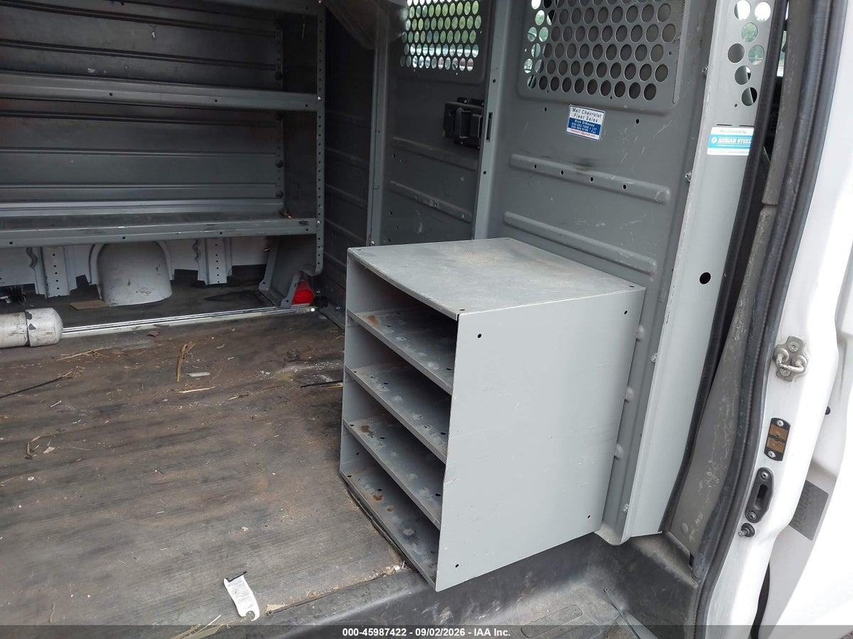 2017 CHEVROLET EXPRESS 2500 WORK VAN — снимка 3