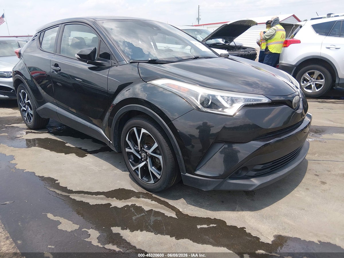 2018 TOYOTA C-HR XLE