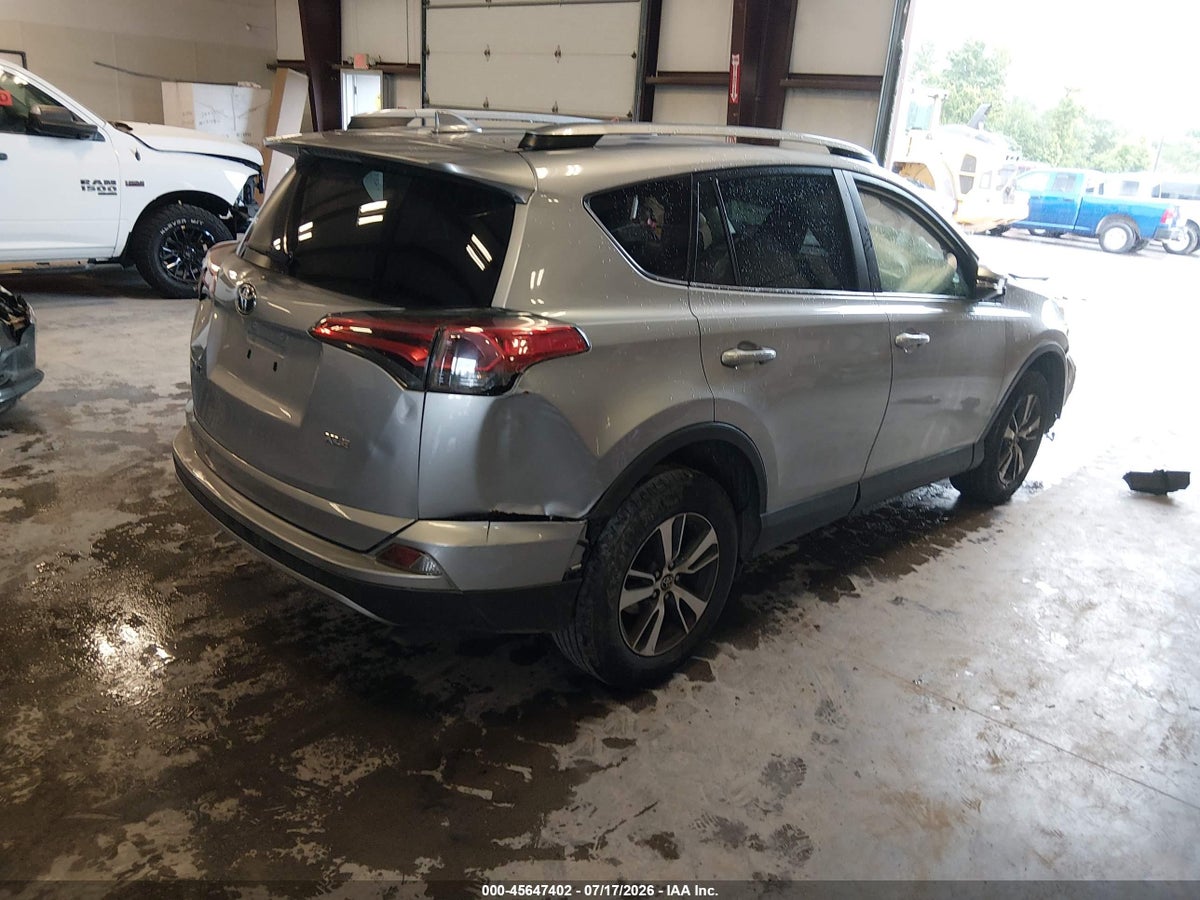 2018 TOYOTA RAV4 XLE — снимка 4