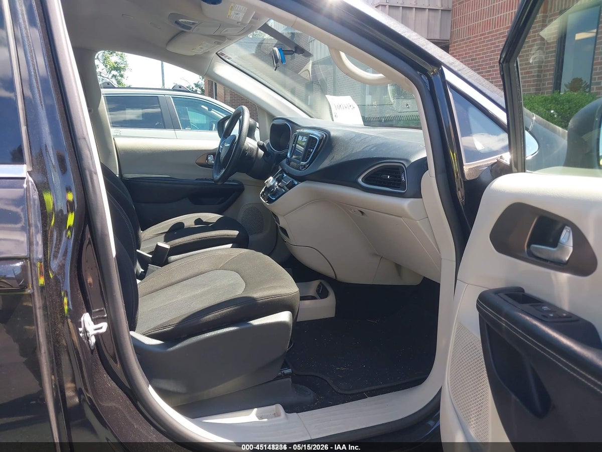 2021 CHRYSLER VOYAGER LX — снимка 5