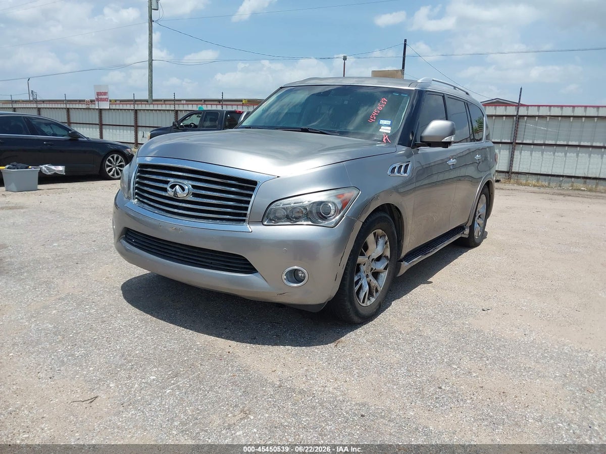 2011 INFINITI QX56 — снимка 2