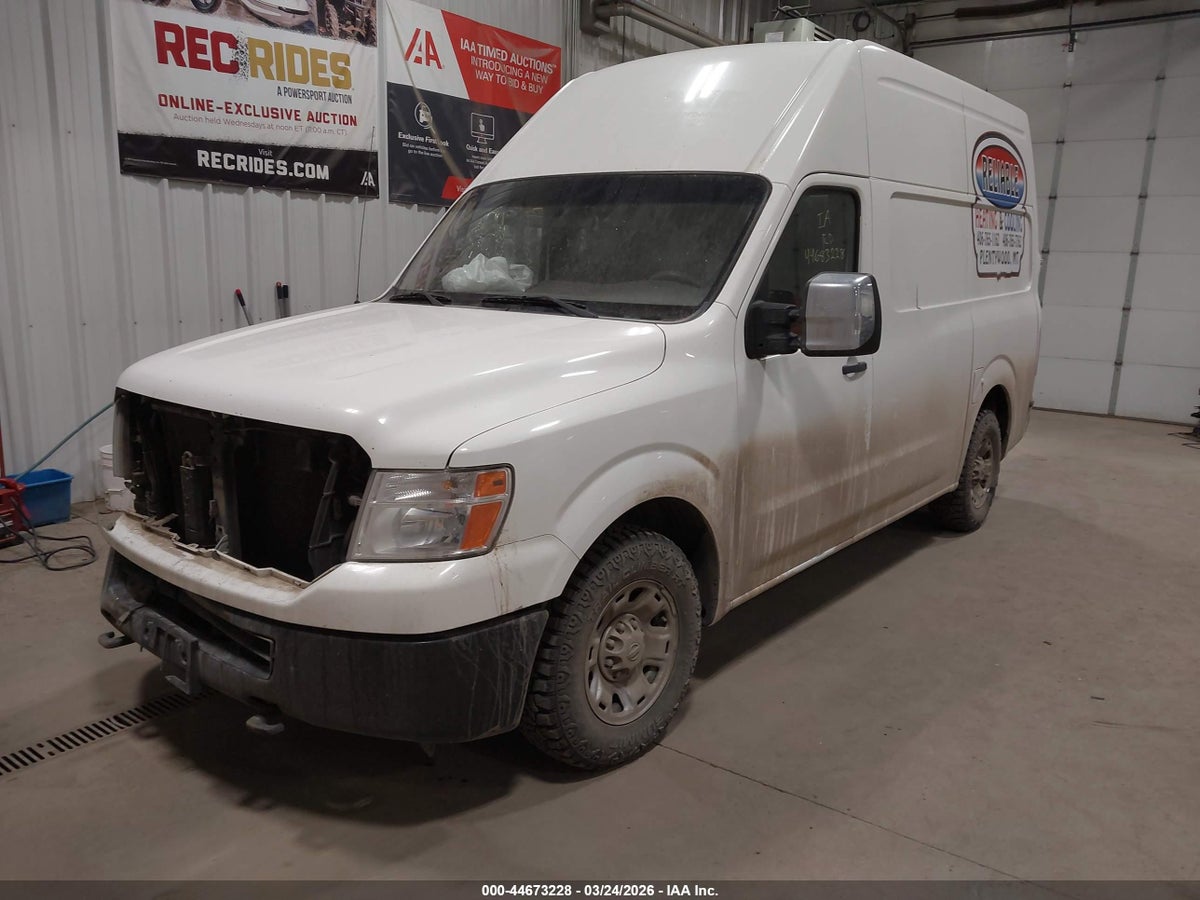 2015 NISSAN NV CARGO NV2500 HD S V8/SL V8/SV V8 — снимка 2