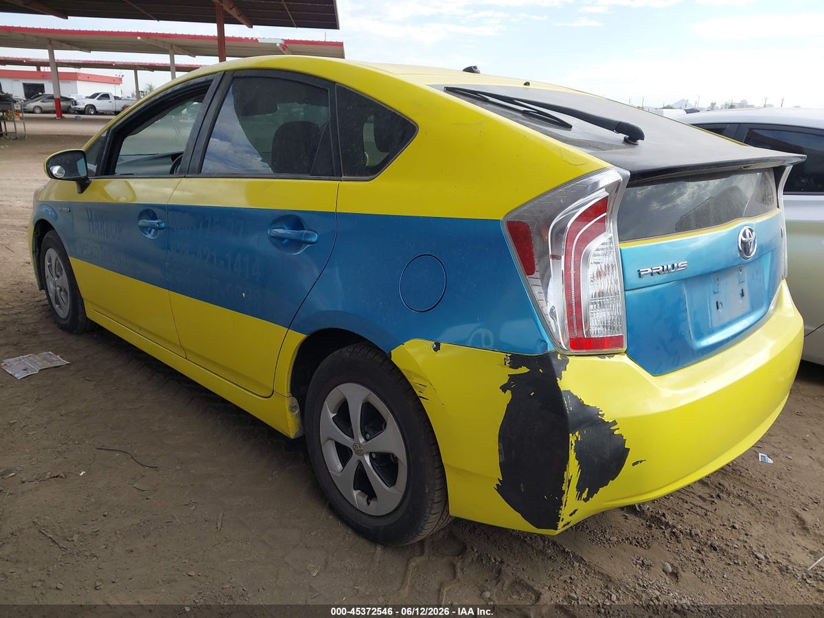 2013 TOYOTA PRIUS TWO — снимка 3