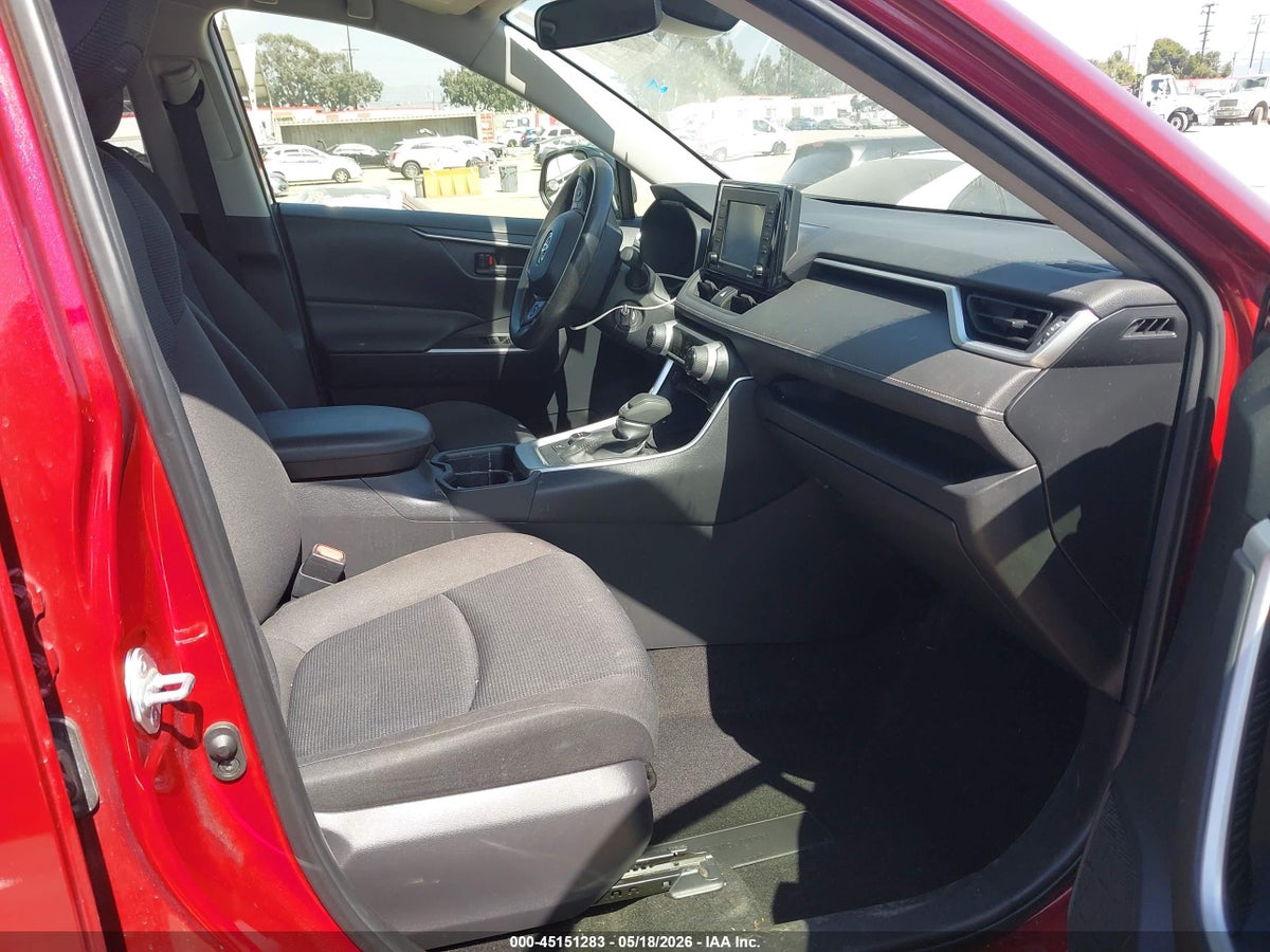 2021 TOYOTA RAV4 HYBRID LE — снимка 5