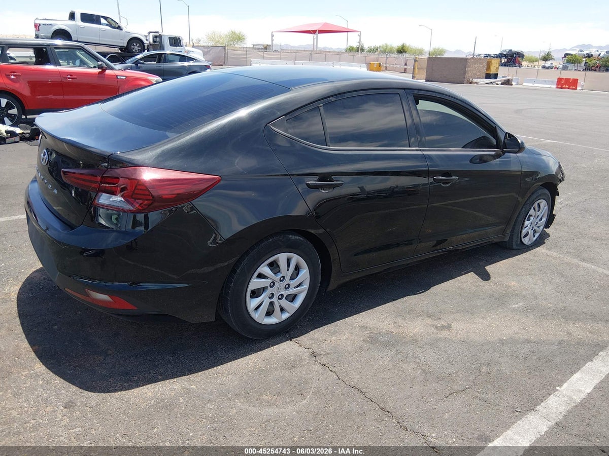 2019 HYUNDAI ELANTRA SE — снимка 4