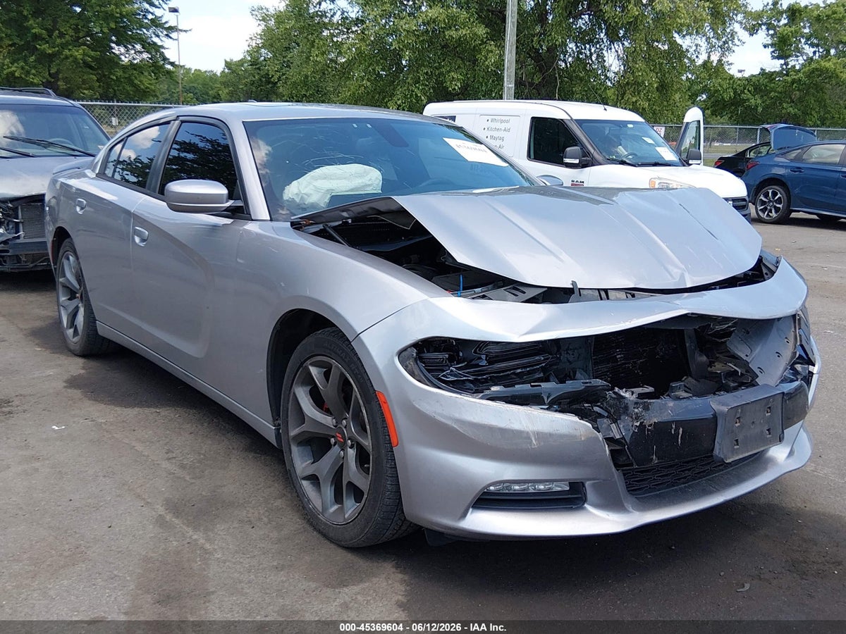 2015 DODGE CHARGER SXT