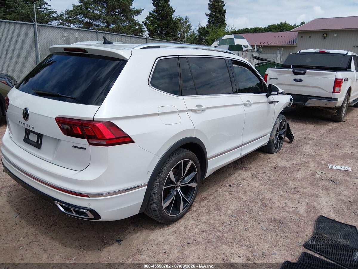 2022 VOLKSWAGEN TIGUAN 2.0T SEL R-LINE — снимка 4