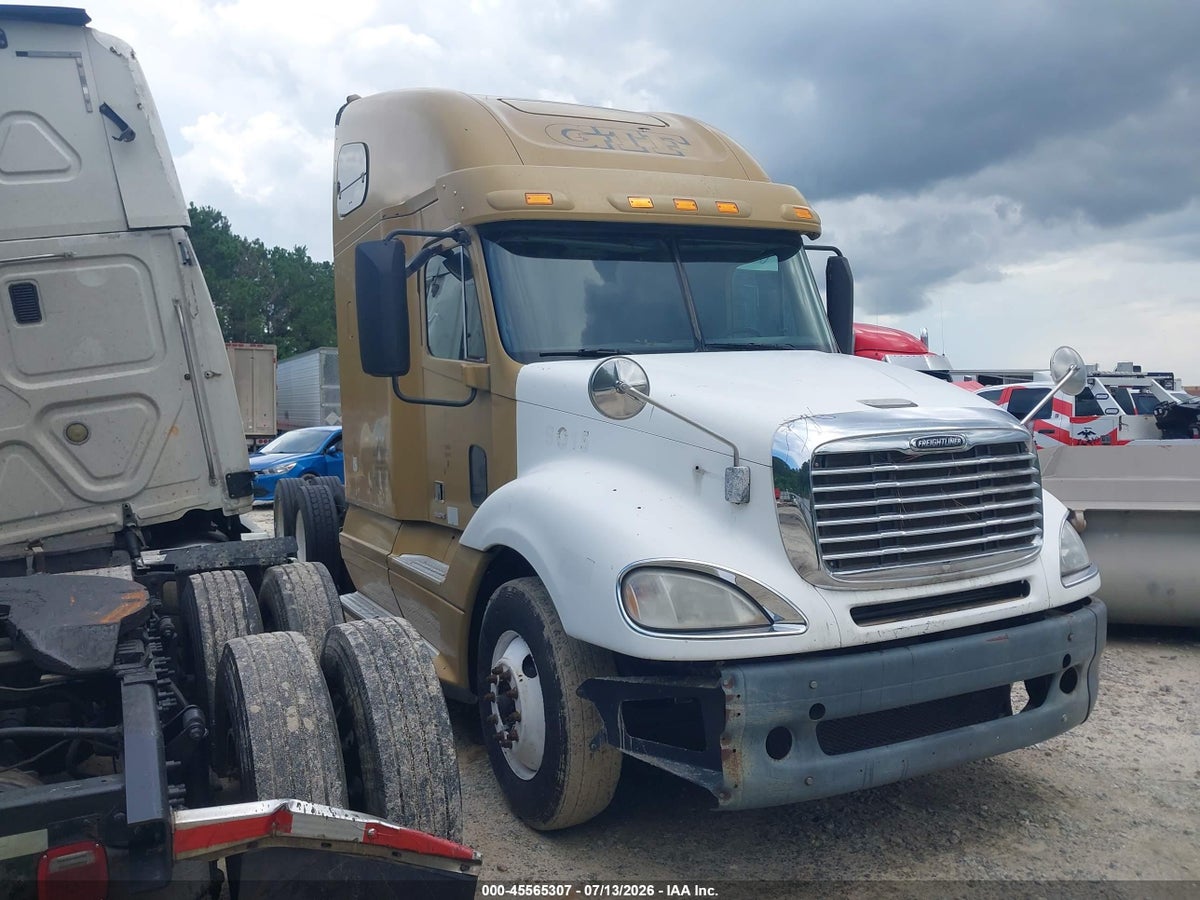 2011 FREIGHTLINER CONVENTIONAL COLUMBIA
