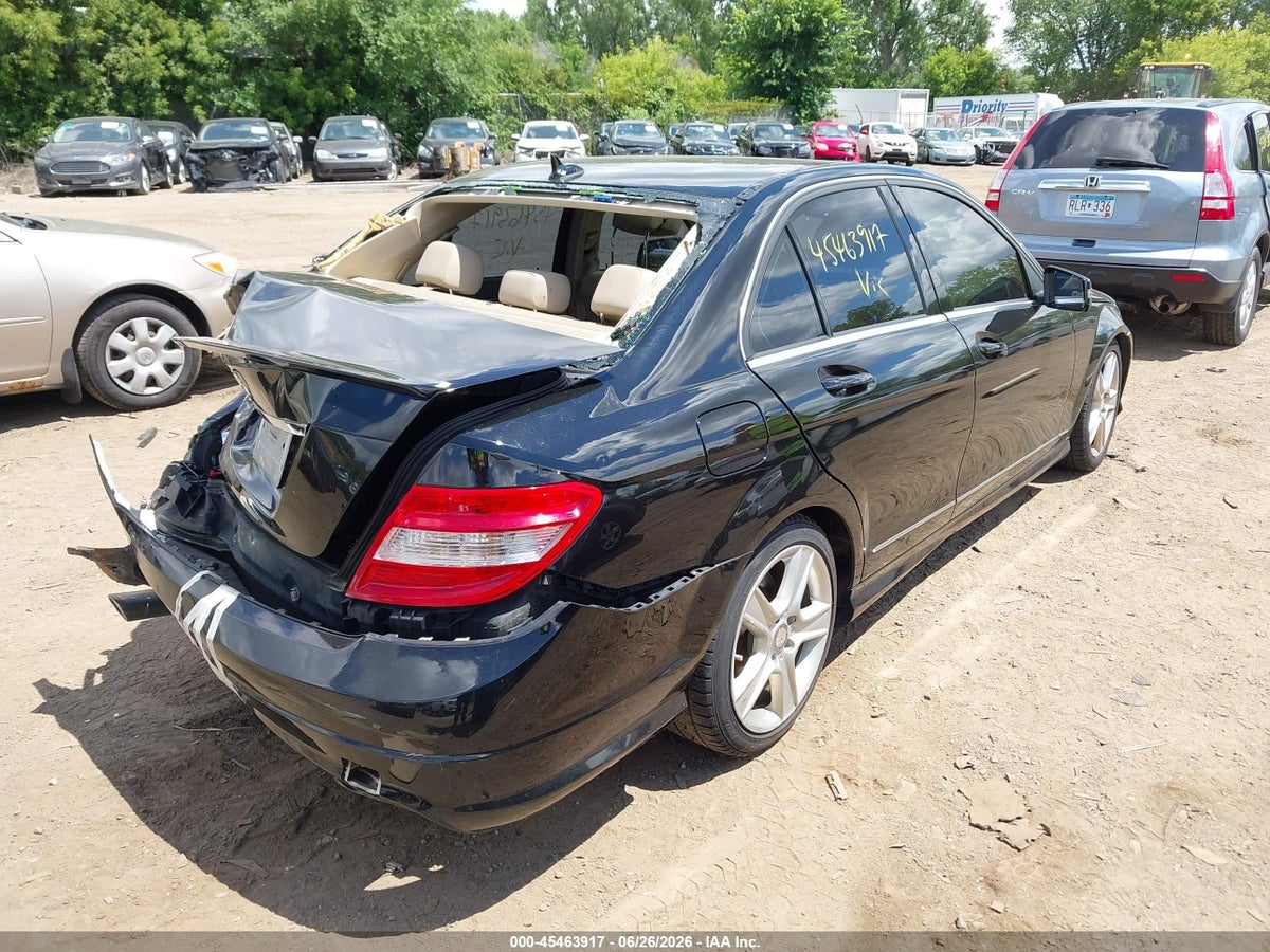 2011 MERCEDES-BENZ C 300 LUXURY 4MATIC/SPORT 4MATIC — снимка 4