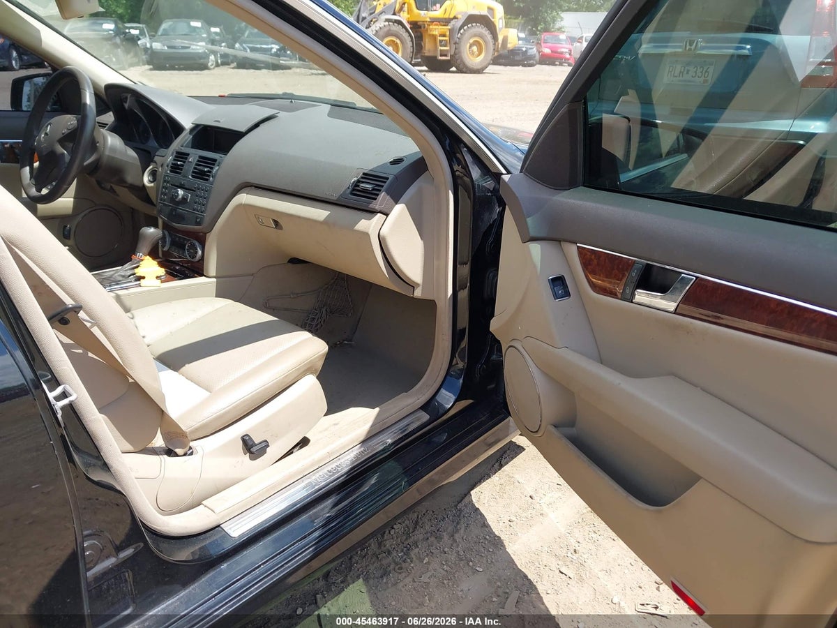 2011 MERCEDES-BENZ C 300 LUXURY 4MATIC/SPORT 4MATIC — снимка 5