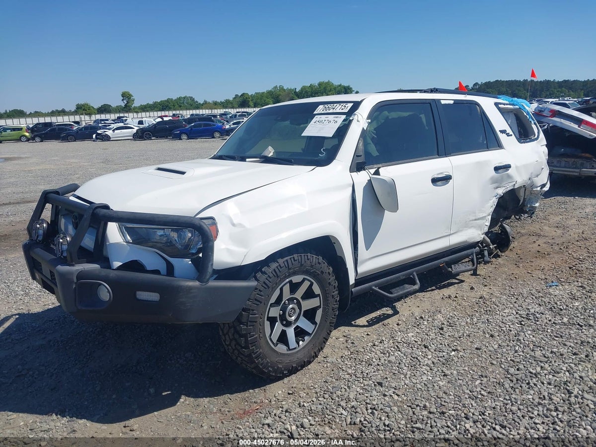 2020 TOYOTA 4RUNNER TRD OFF ROAD — снимка 2