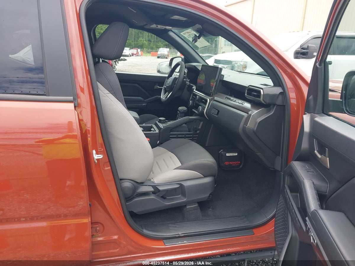 2025 TOYOTA TACOMA HYBRID TRD SPORT 4WD — снимка 5