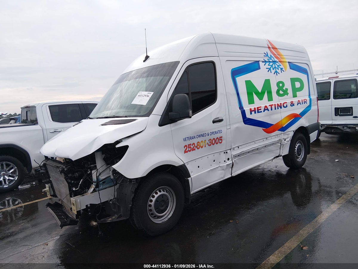 2024 MERCEDES-BENZ SPRINTER 2500 STANDARD ROOF 4-CYL DIESEL HO — снимка 2