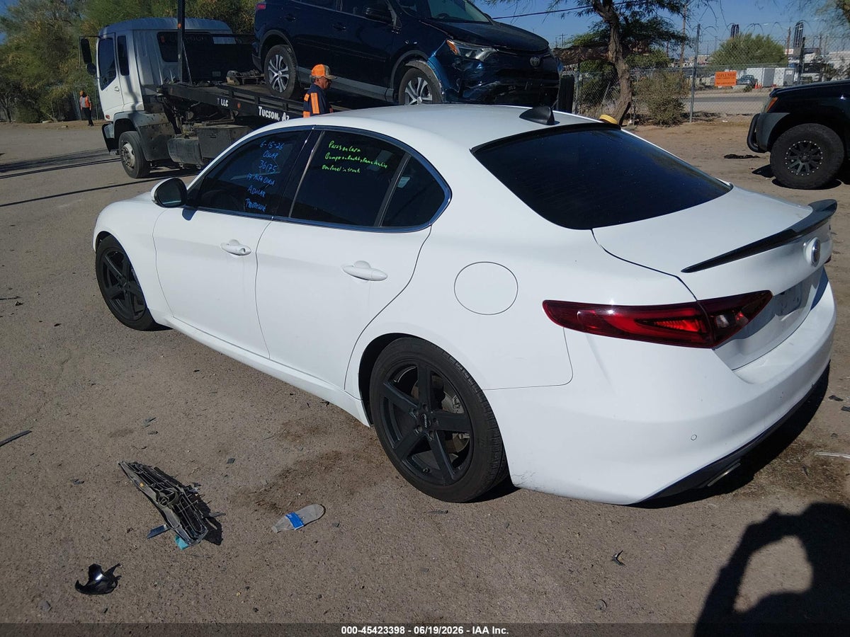 2017 ALFA ROMEO GIULIA RWD — снимка 3