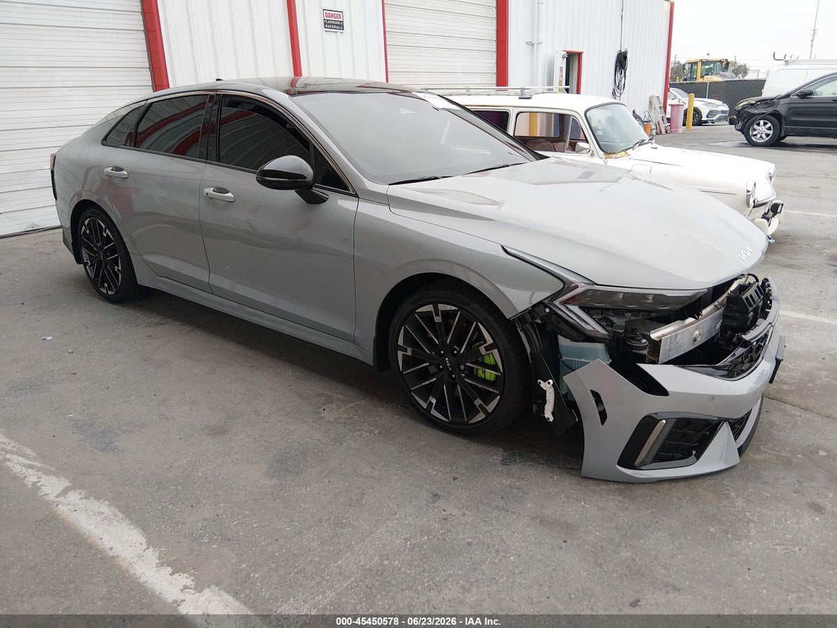 2026 KIA K5 GT