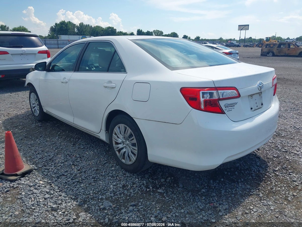 2012 TOYOTA CAMRY LE — снимка 3