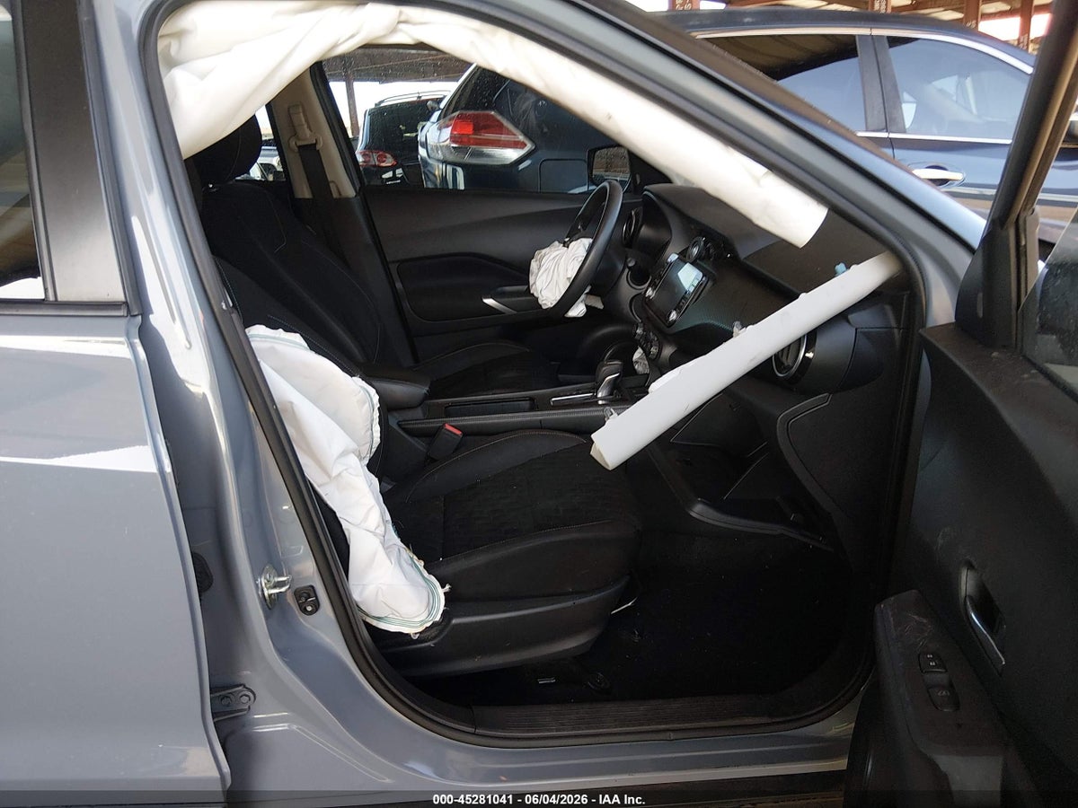 2021 NISSAN KICKS SV XTRONIC CVT — снимка 5