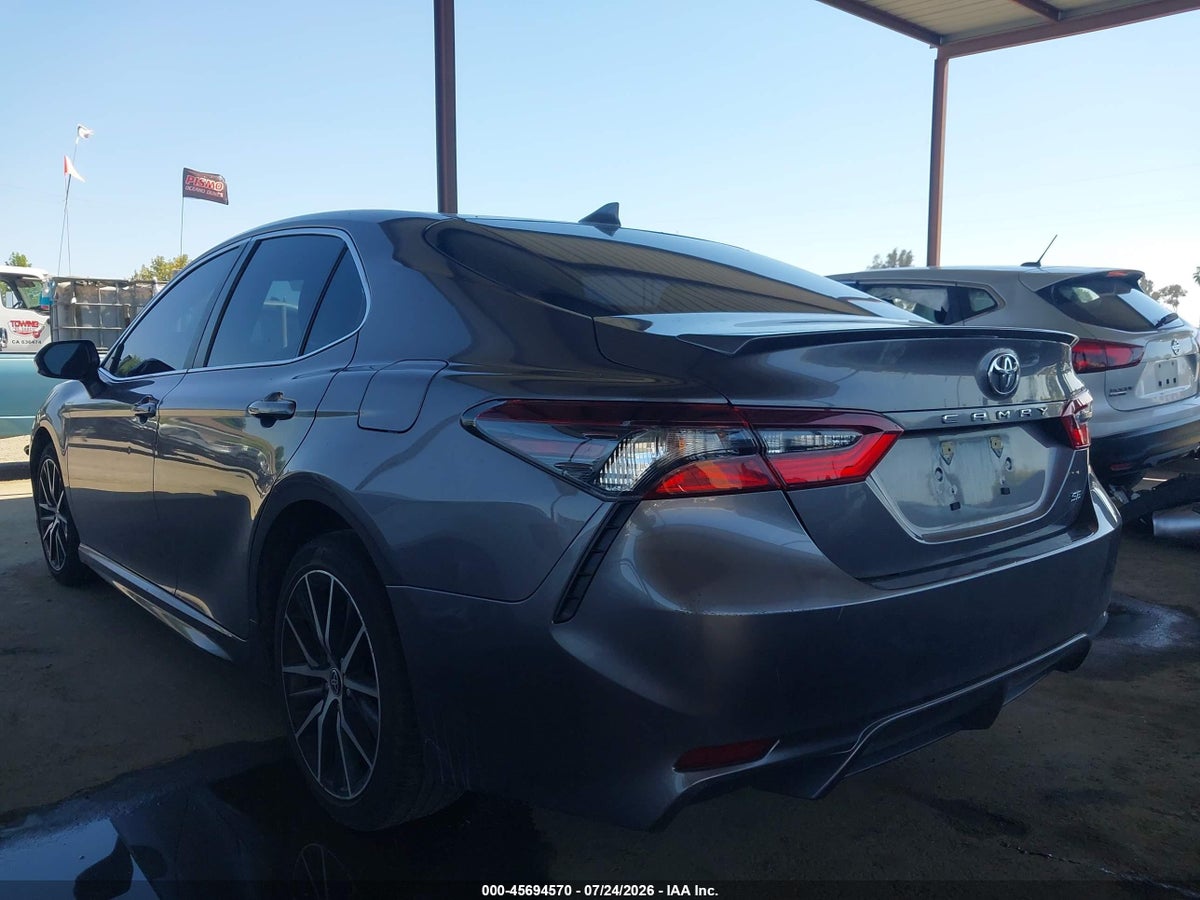2022 TOYOTA CAMRY SE — снимка 3