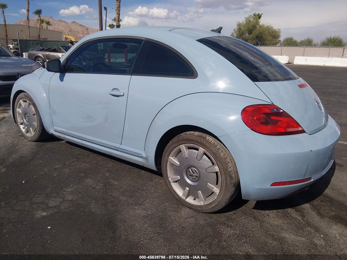 2012 VOLKSWAGEN BEETLE 2.5L — снимка 3