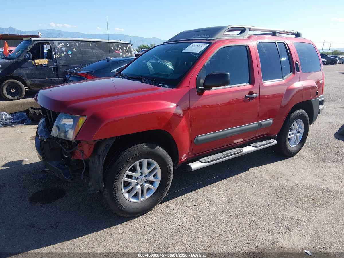 2015 NISSAN XTERRA S — photo 2