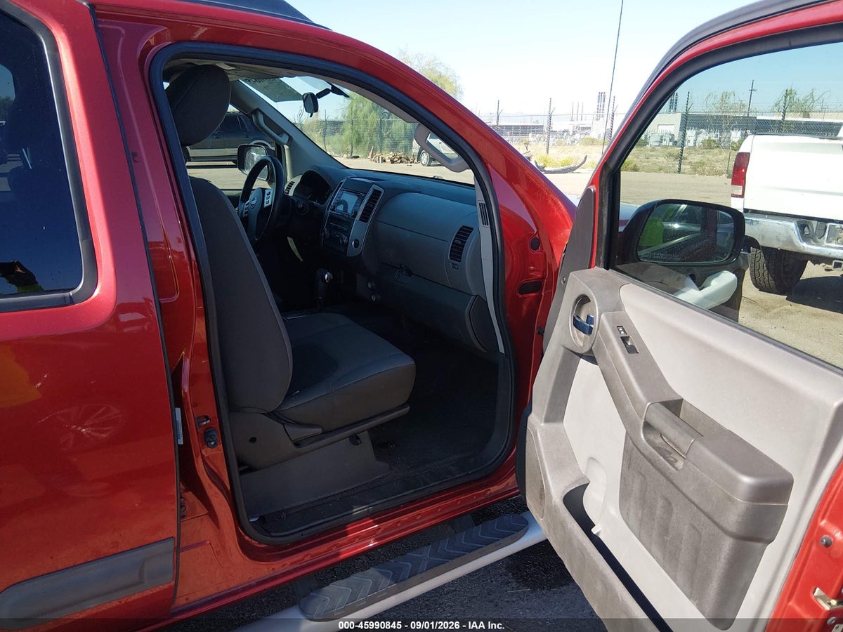 2015 NISSAN XTERRA S — photo 5
