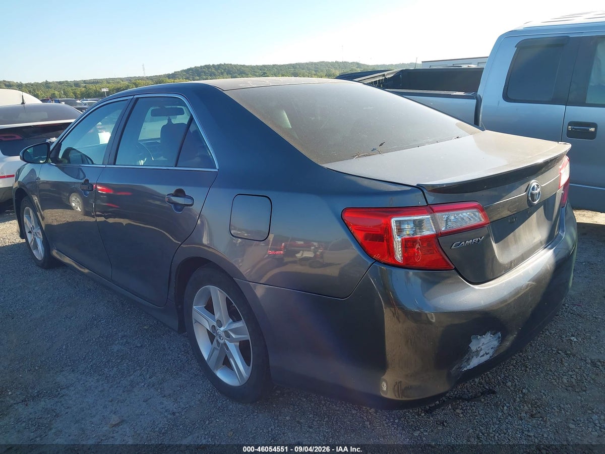 2014 TOYOTA CAMRY SE — снимка 3