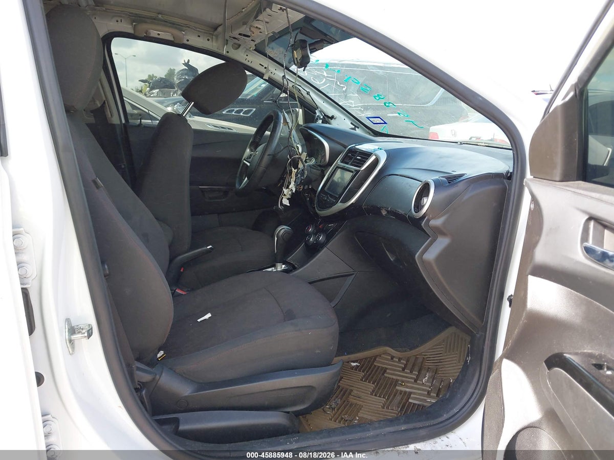 2017 CHEVROLET SONIC LT AUTO — снимка 5