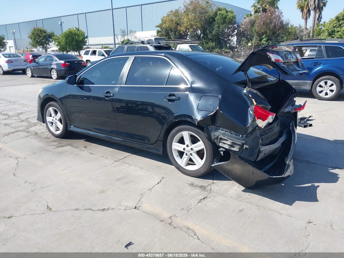 2014 TOYOTA CAMRY SE — снимка 3