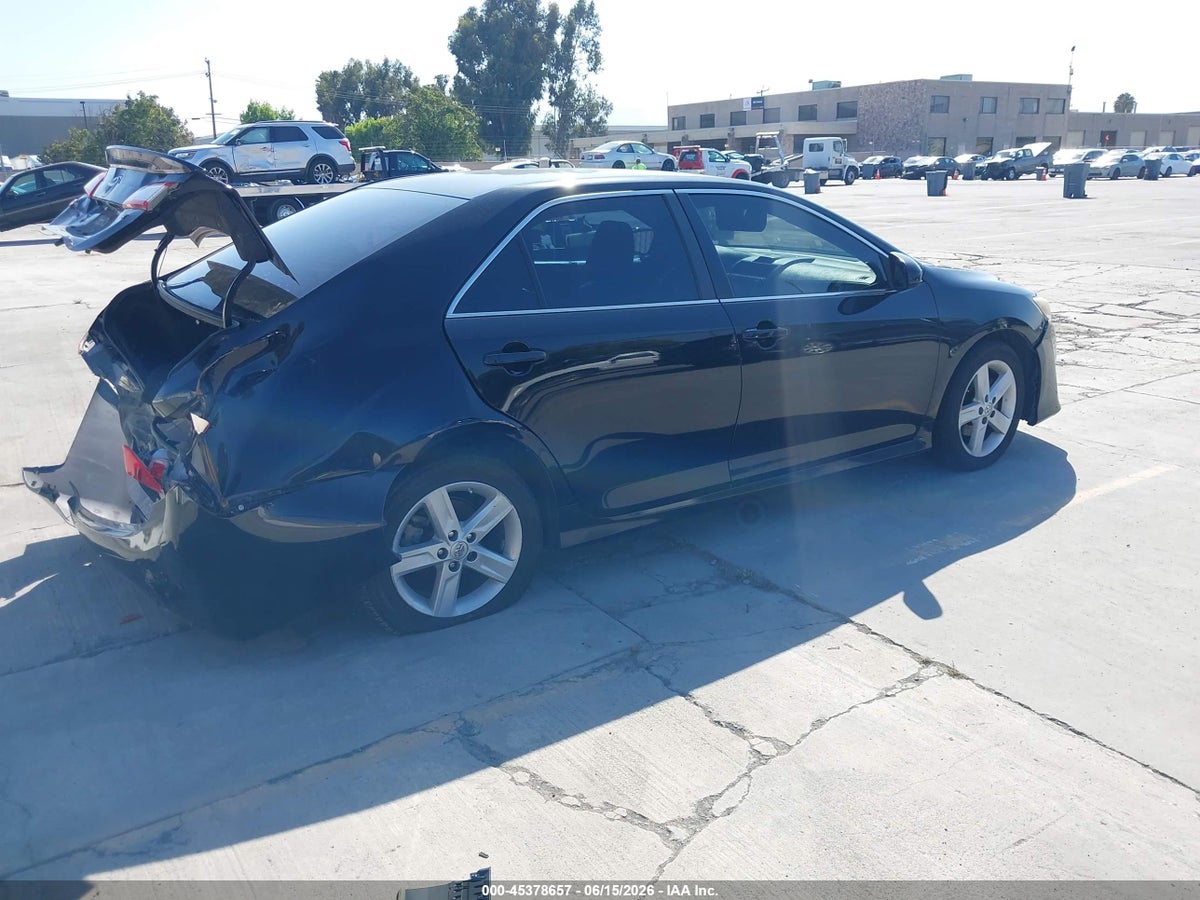 2014 TOYOTA CAMRY SE — снимка 4