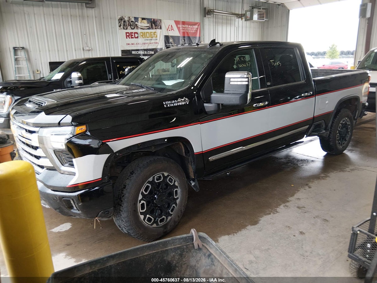 2025 CHEVROLET SILVERADO 3500HD — photo 2