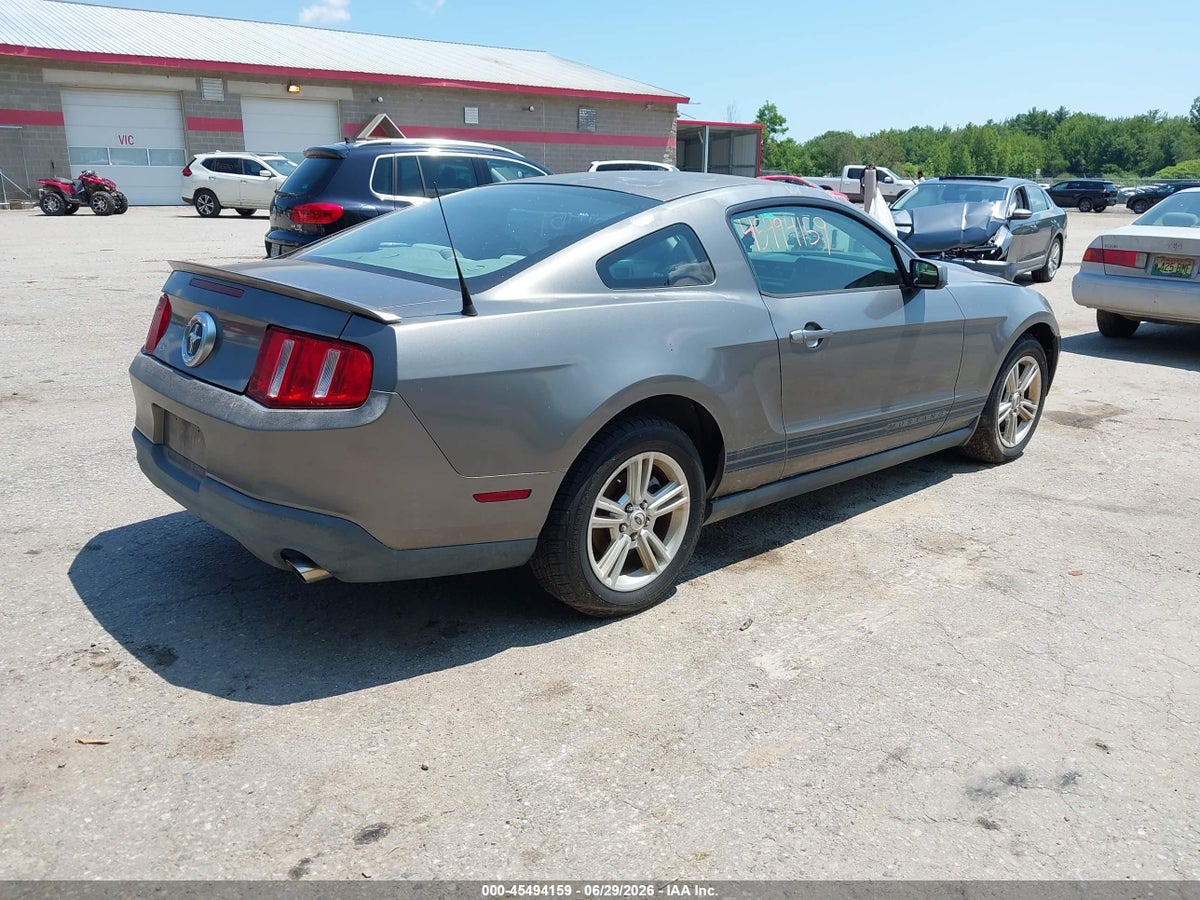 2010 FORD MUSTANG V6/V6 PREMIUM — снимка 4